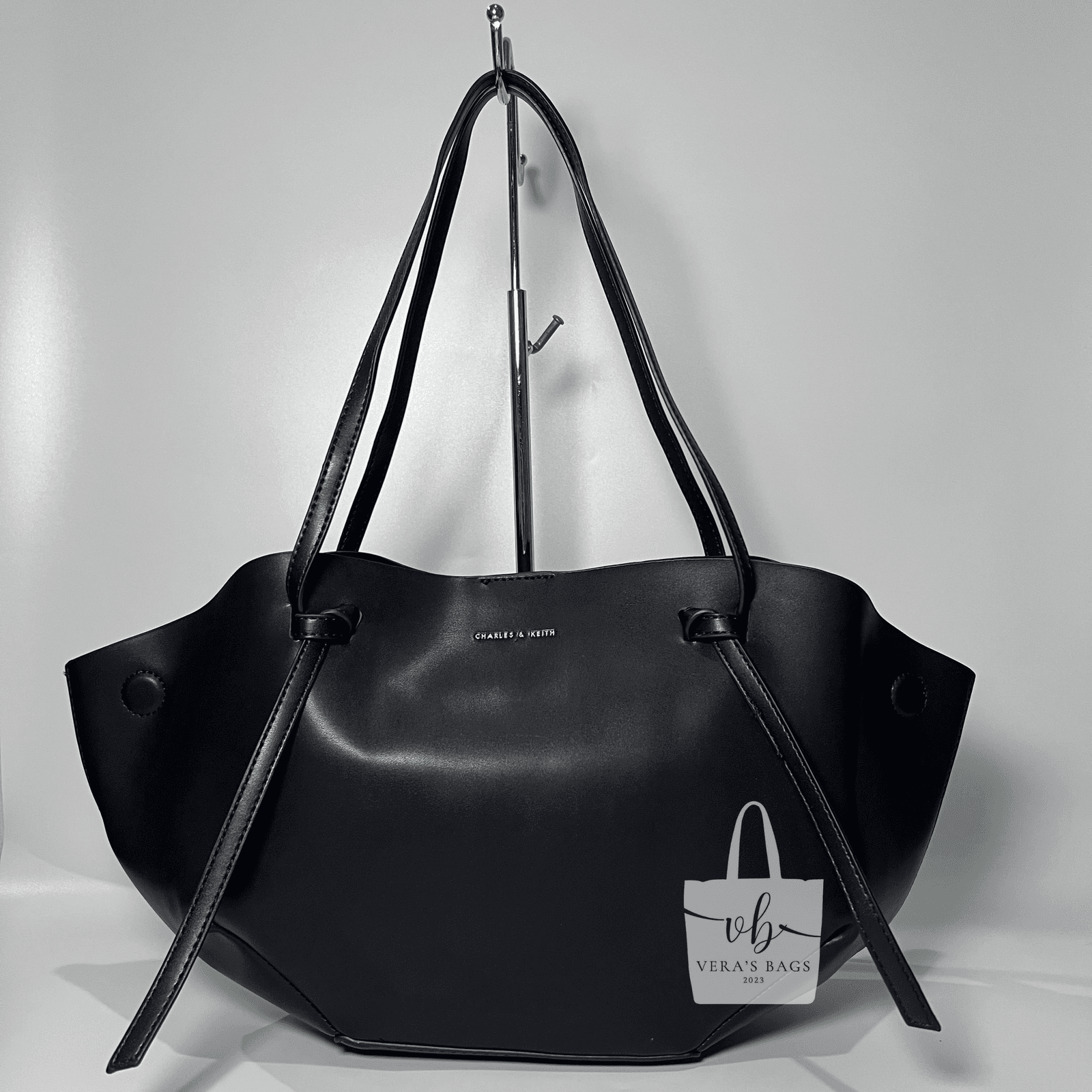 Charles & Keith Calla thumbnail 2