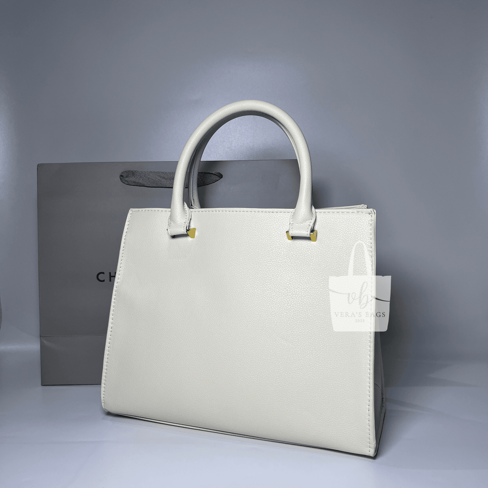 Charles & Keith Anwen thumbnail 3