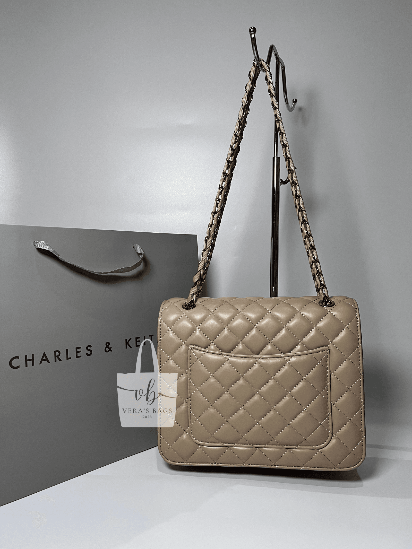 Charles & Keith Cressida thumbnail 3