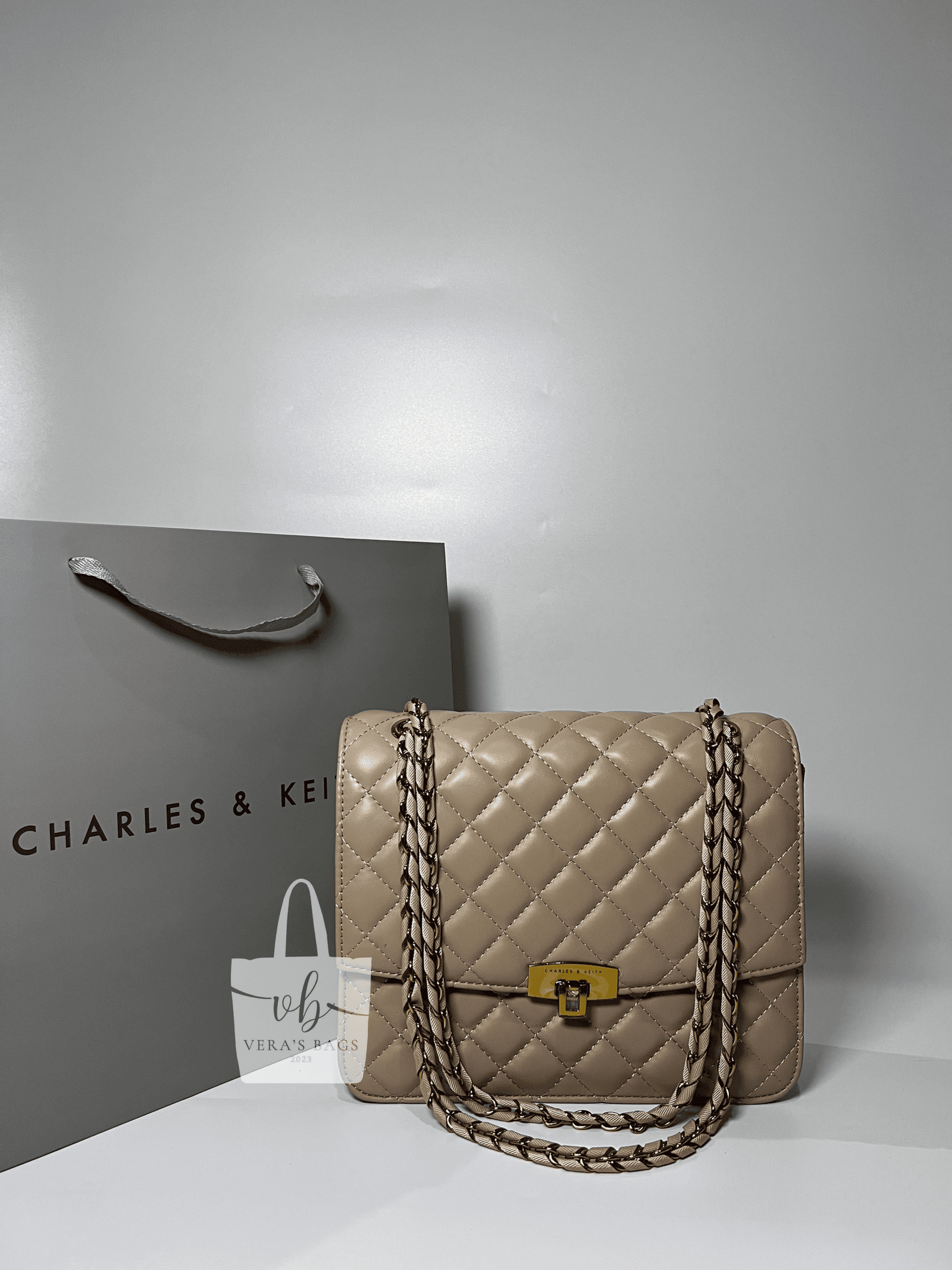 Charles & Keith Cressida thumbnail 2