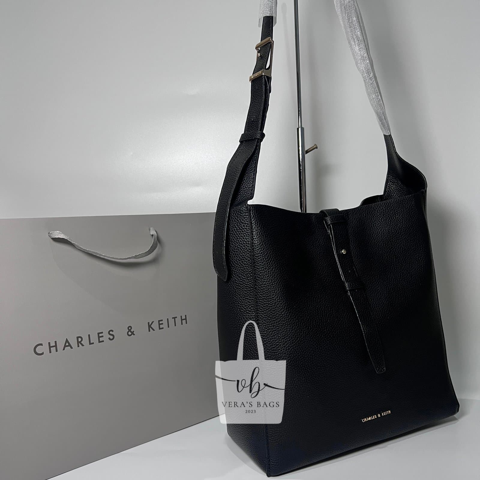 Charles & Keith Beryl thumbnail 2